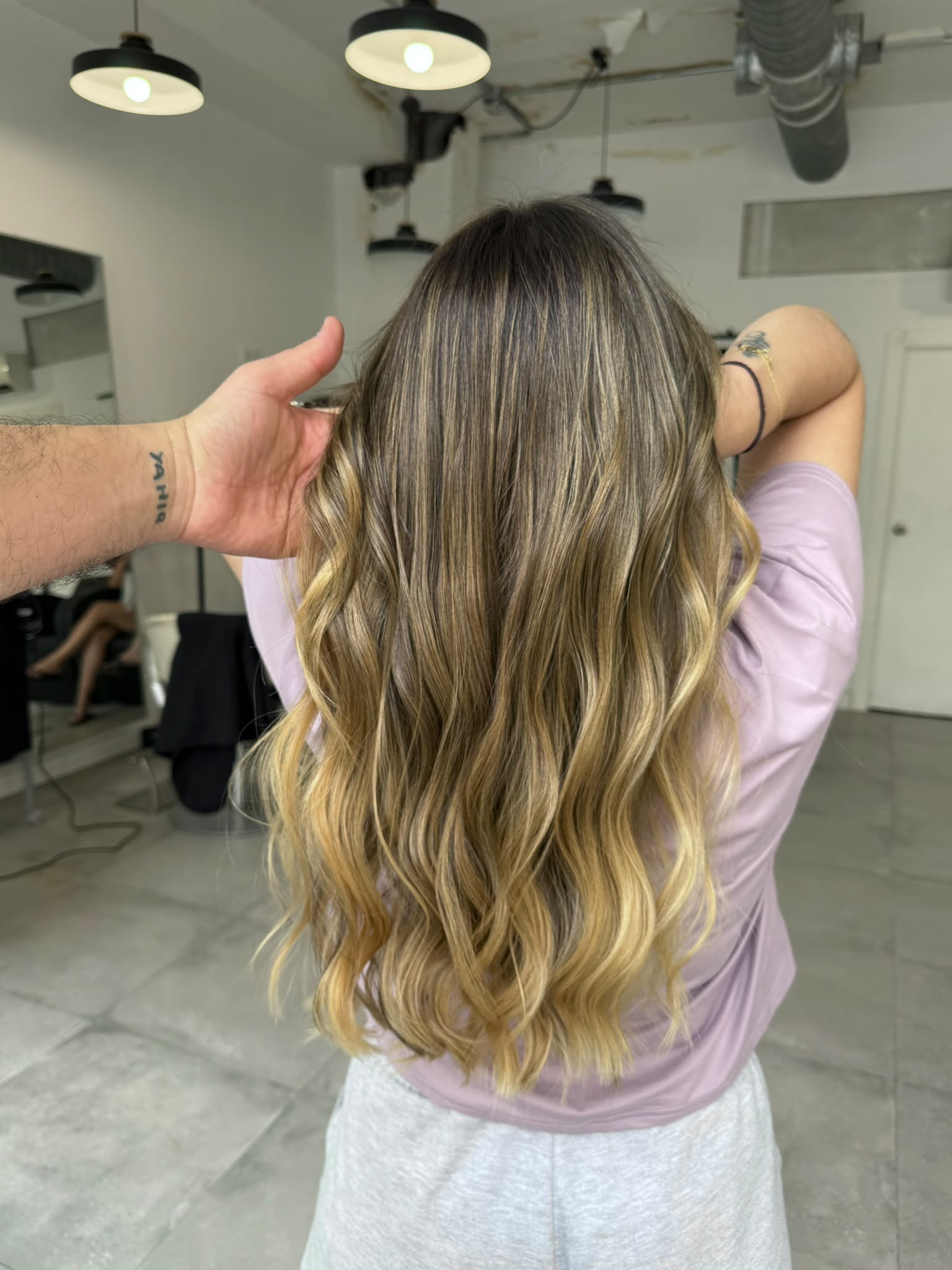 Color y ondas melena larga